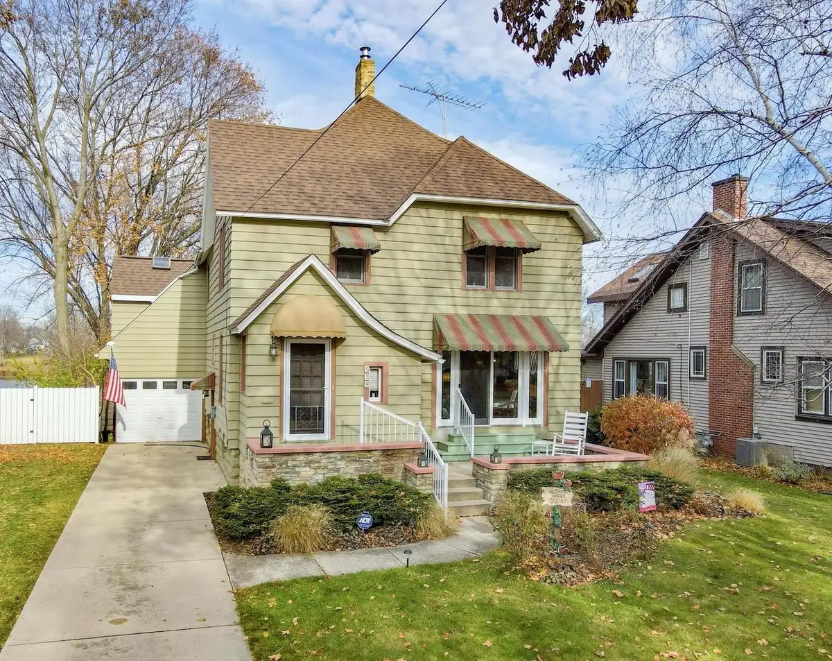 519 E Milwaukee Avenue, Fort Atkinson, WI 53538 - Image #1