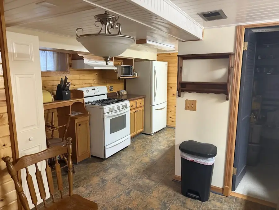 1201 County H Road #B27, Genoa City, WI 53128 - Image #3