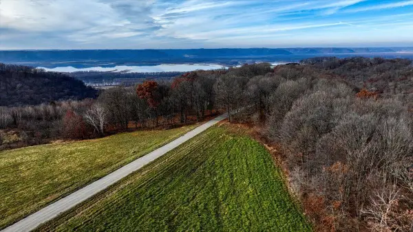 65566 De Soto Ridge Drive, Ferryville, WI 54628