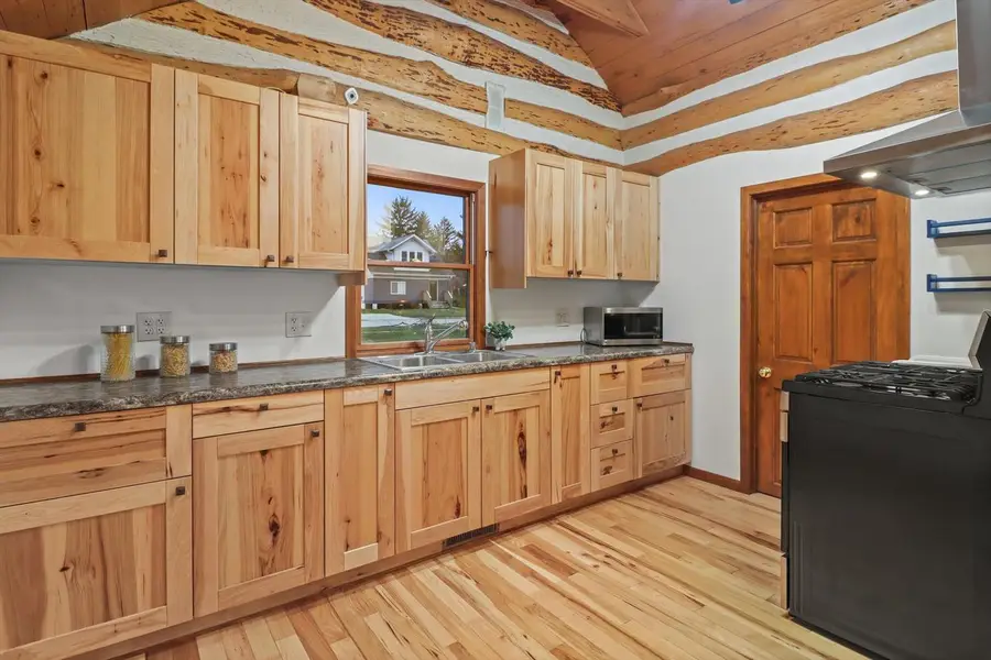 411 E Church Street, Belleville, WI 53508 - Image #2