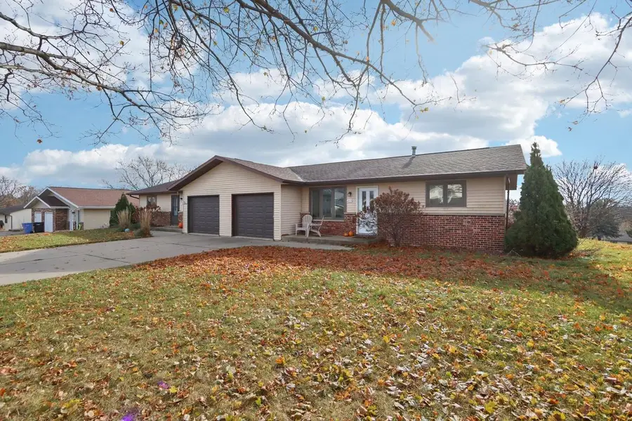 211-213 W Garfield Street, Mount Horeb, WI 53572 - Image #3