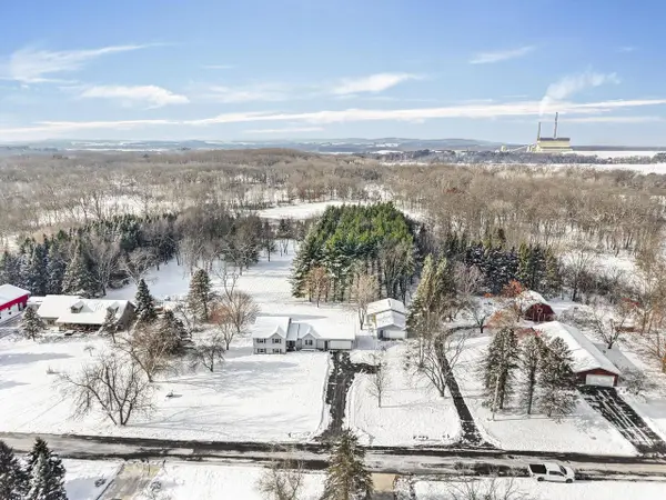 N5581 Star Branch Road, Pardeeville, WI 53954