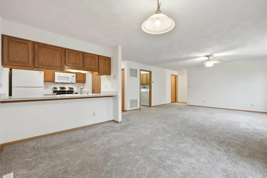 1201-1209 Stonewood Crossing, Sun Prairie, WI 53590 - Image #2