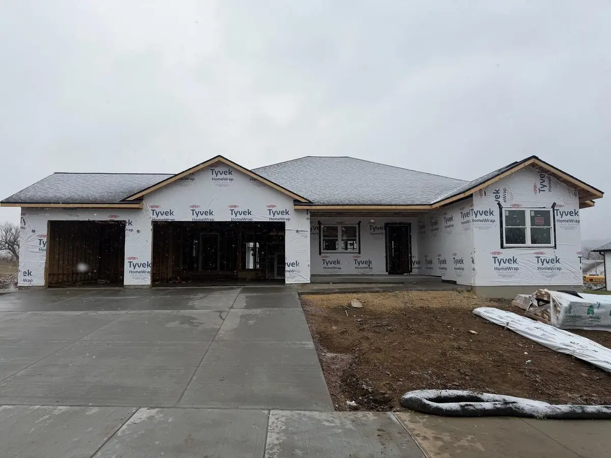 422 Eisenhower Street, Baraboo, WI 53913 - Image #1