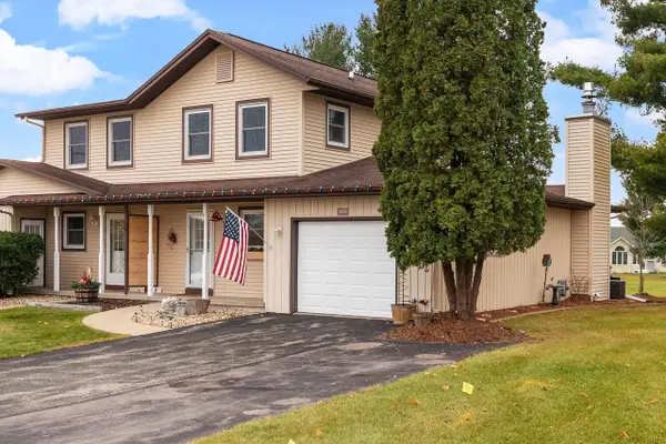 624 E Saddle Ridge, Portage, WI 53901