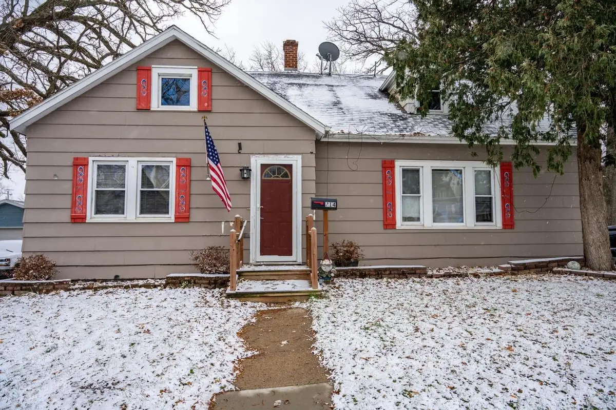 314 W Street Street, Mauston, WI 53948 - Image #1