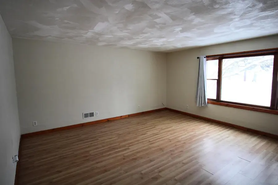 218 Dawson Avenue, Beloit, WI 53511 - #3