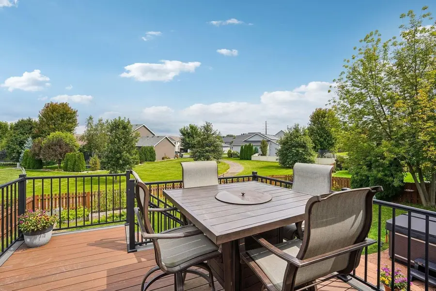 6138 Canyon Parkway, McFarland, WI 53558 - Image #2