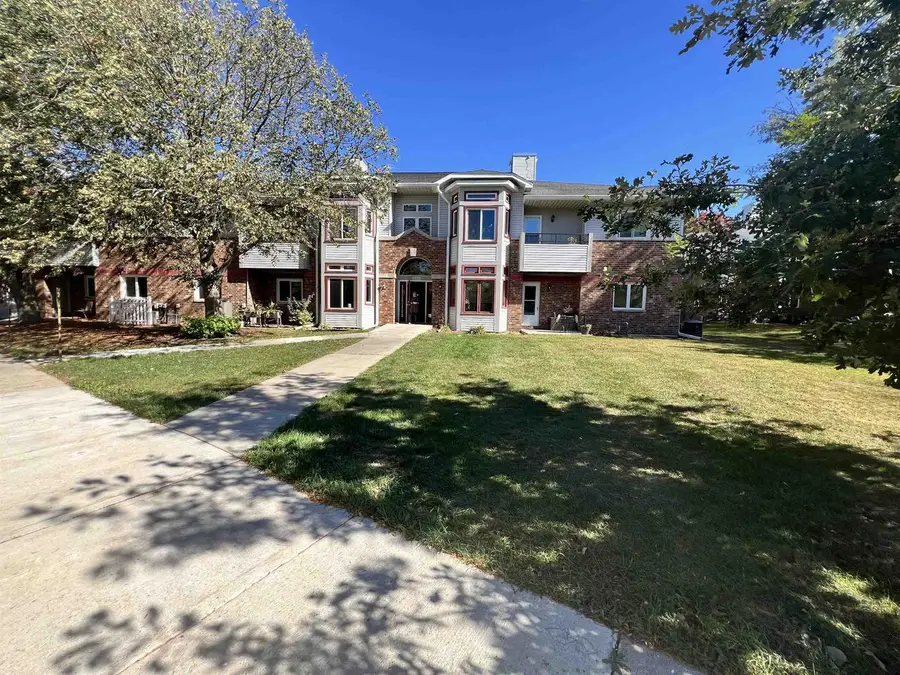 2127 Luann Lane #3, Madison, WI 53713 - Image #2