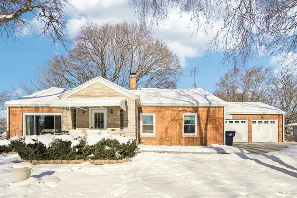 203 South Street, Juneau, WI 53039