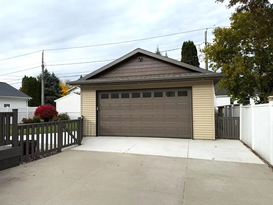 1325 Josephine Street, Janesville, WI 53545 - Image #2