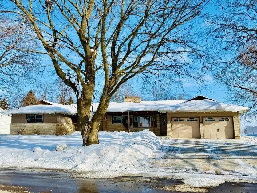 726 28th Avenue, Monroe, WI 53566 - Image #1