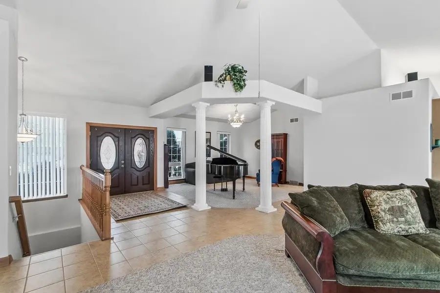 2026 Stonehaven Drive, Sun Prairie, WI 53590 - Image #2