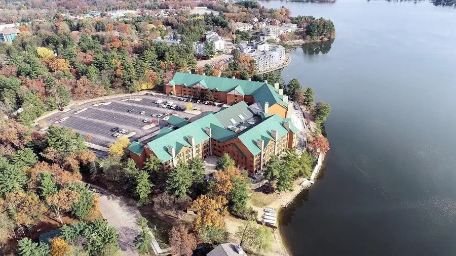 350 E Hiawatha Drive #113, Wisconsin Dells, WI 53965 - Image #2