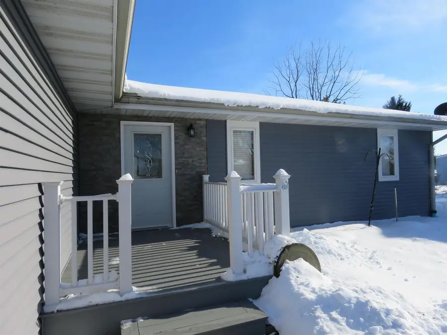 472 Jones Drive, Randolph, WI 53956 - Image #3