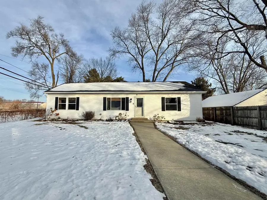 1551 Bayliss Avenue, Beloit, WI 53511 - Image #2
