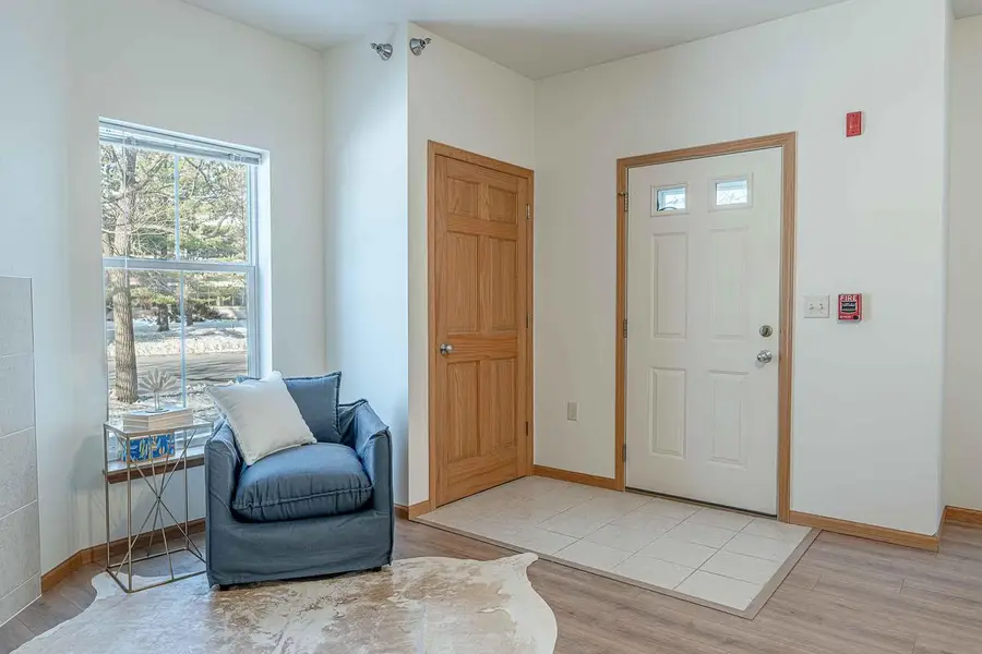 2892 S Seminole Highway #6, Fitchburg, WI 53711 - Image #3