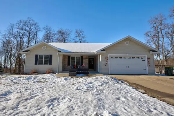 2245 Sunset Drive, Reedsburg, WI 53959