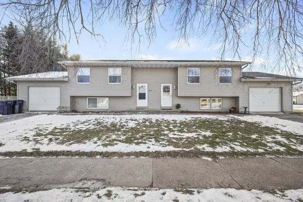 1515-1517 W State Street, Janesville, WI 53546