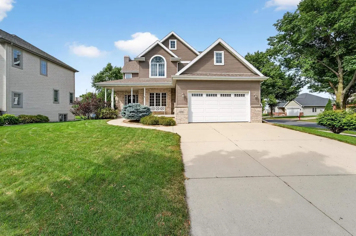 1 Fawn Ridge Circle, Middleton, WI 53562 - Image #1