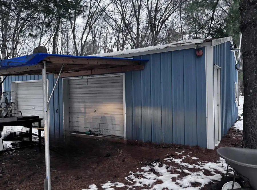 915 Fur Avenue, Wisconsin Dells, WI 53965 - Image #2