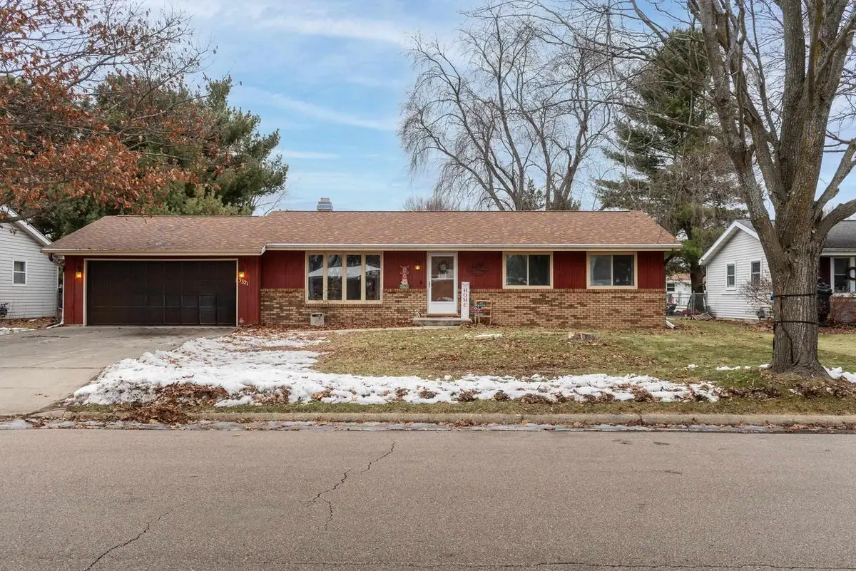 3321 Berkshire Road, Janesville, WI 53546 - Image #1