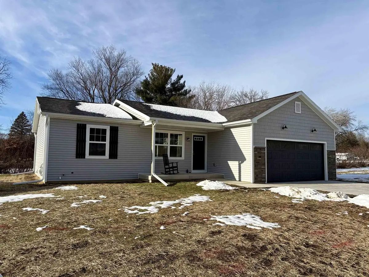 207 Will Street, Rock Springs, WI 53961 - Image #1