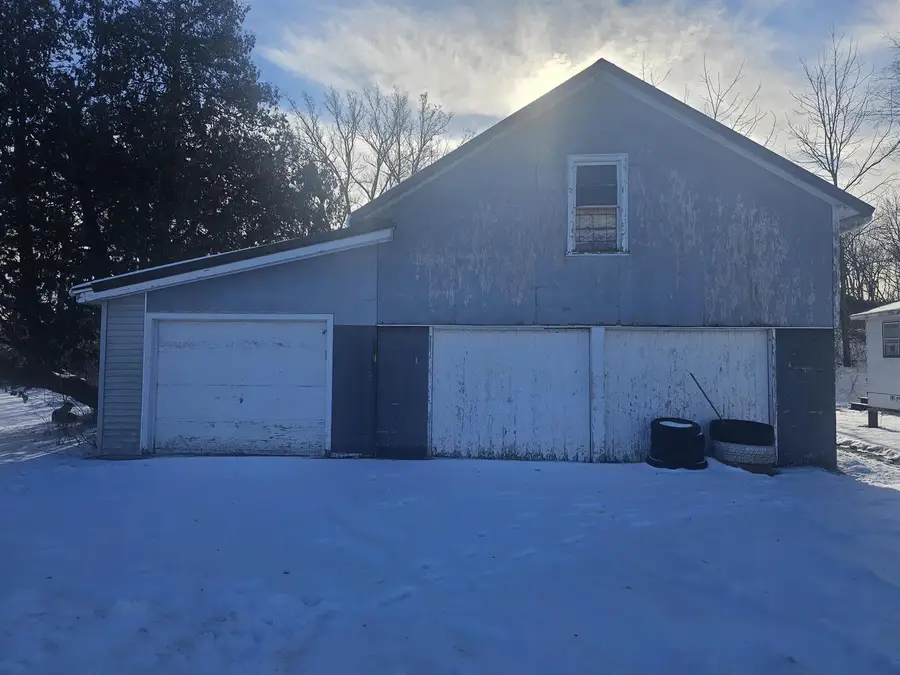 21415 Flaten Avenue, Tomah, WI 54660 - Image #2