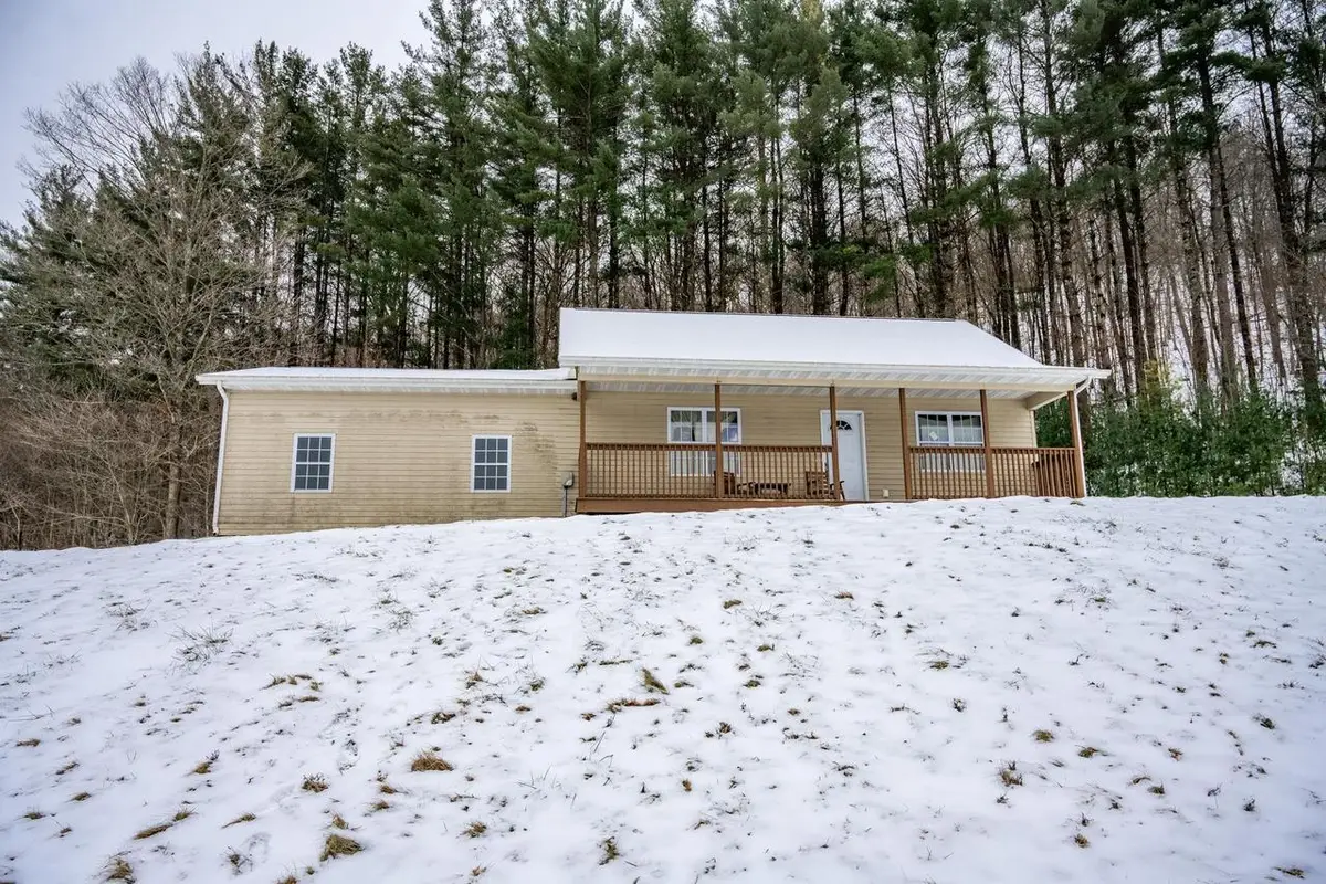 29431 Maxwell Hill Road, Cazenovia, WI 53924 - Image #1