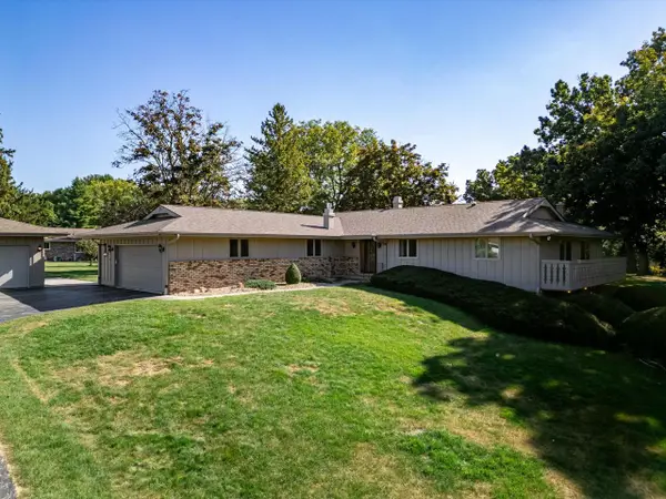 3600 N Hickory Drive, Janesville, WI 53545