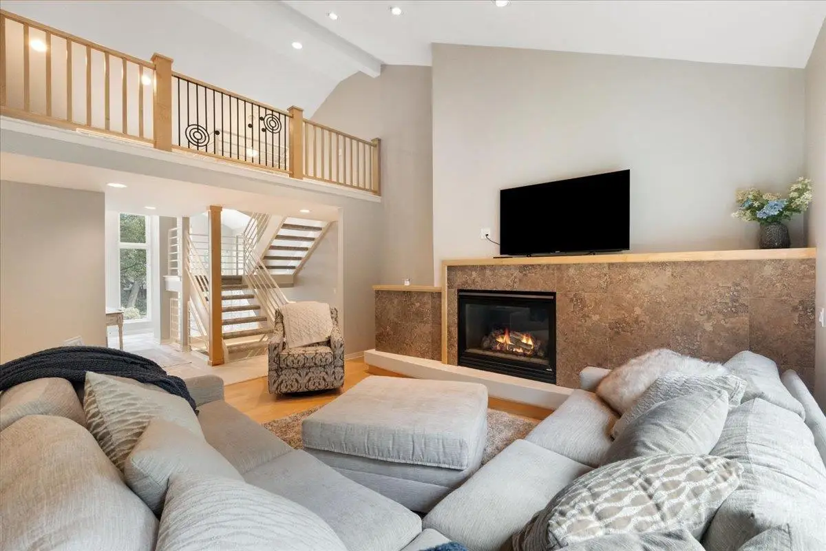 1484 Ravenoaks Trail, Oregon, WI 53575 - #1