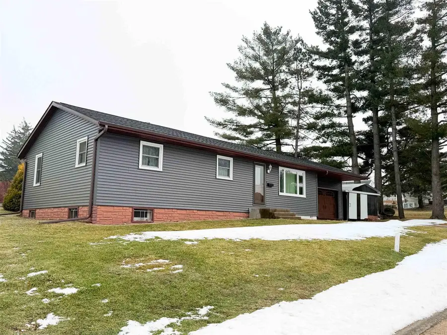 218 Chestnut Street, Belmont, WI 53510 - Image #2