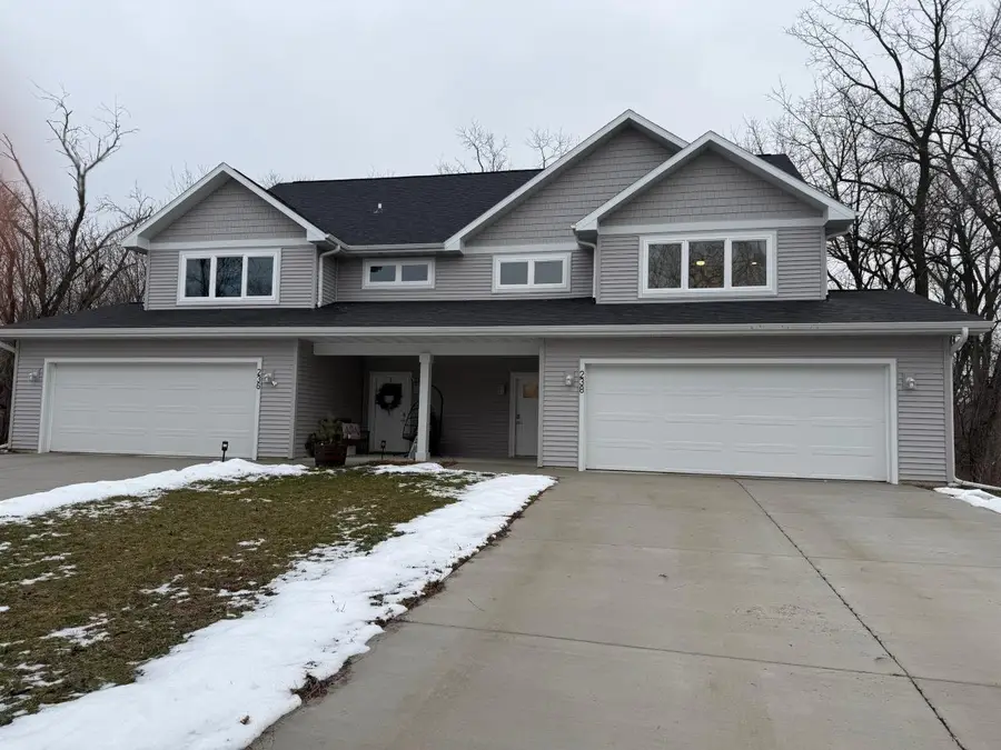 238 Russell Court, Jefferson, WI 53549 - Image #2