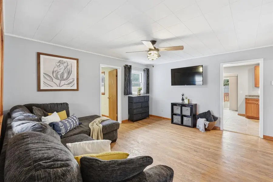 118 N Van Buren Street, Stoughton, WI 53589 - #3