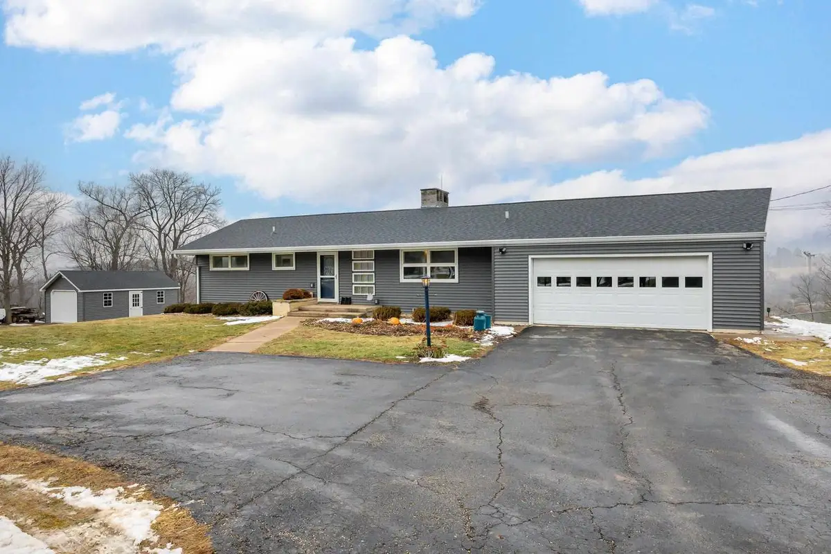 1608 County B Road, Platteville, WI 53818 - Image #1