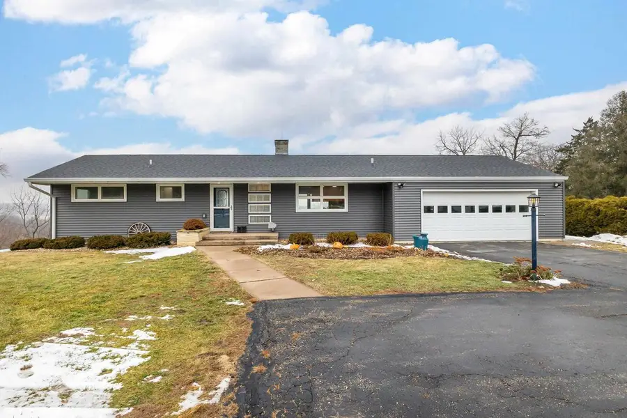 1608 County B Road, Platteville, WI 53818 - Image #2