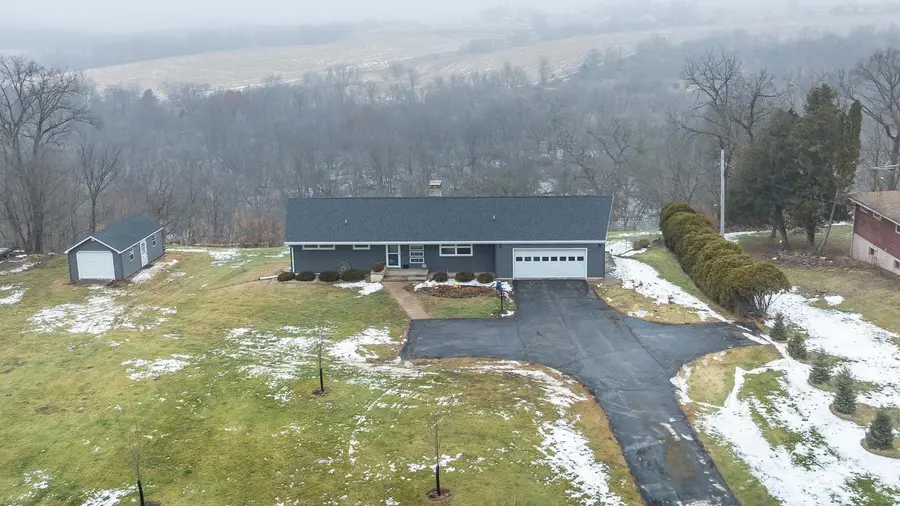 1608 County B Road, Platteville, WI 53818 - Image #3