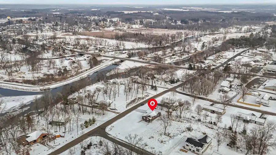 312 Brooke Circle, Montello, WI 53949 - Image #2