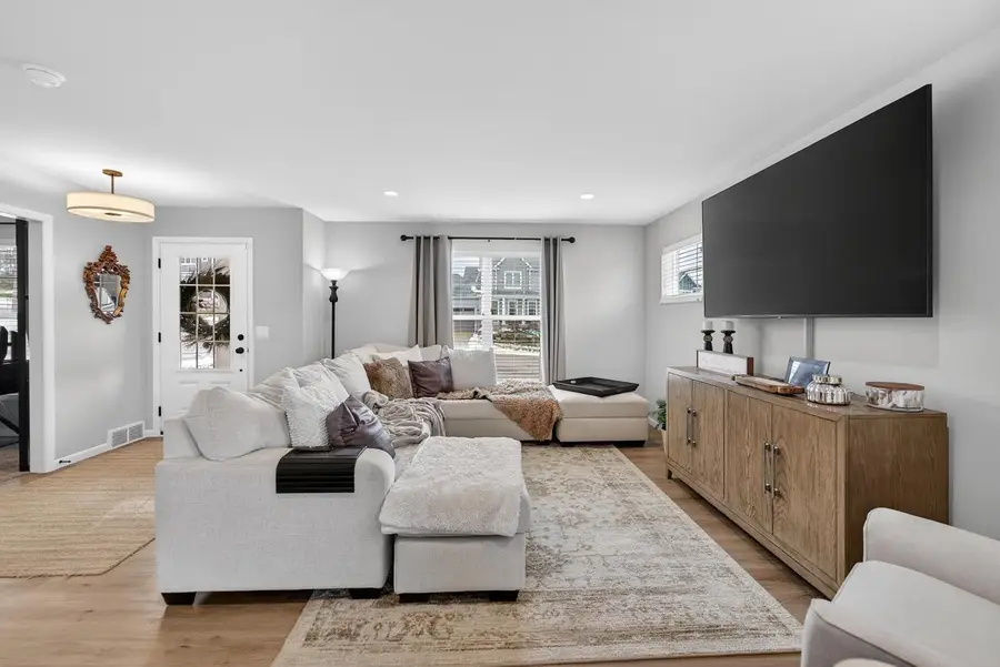 833 Sugar Maple Lane, Verona, WI 53593 - Image #3