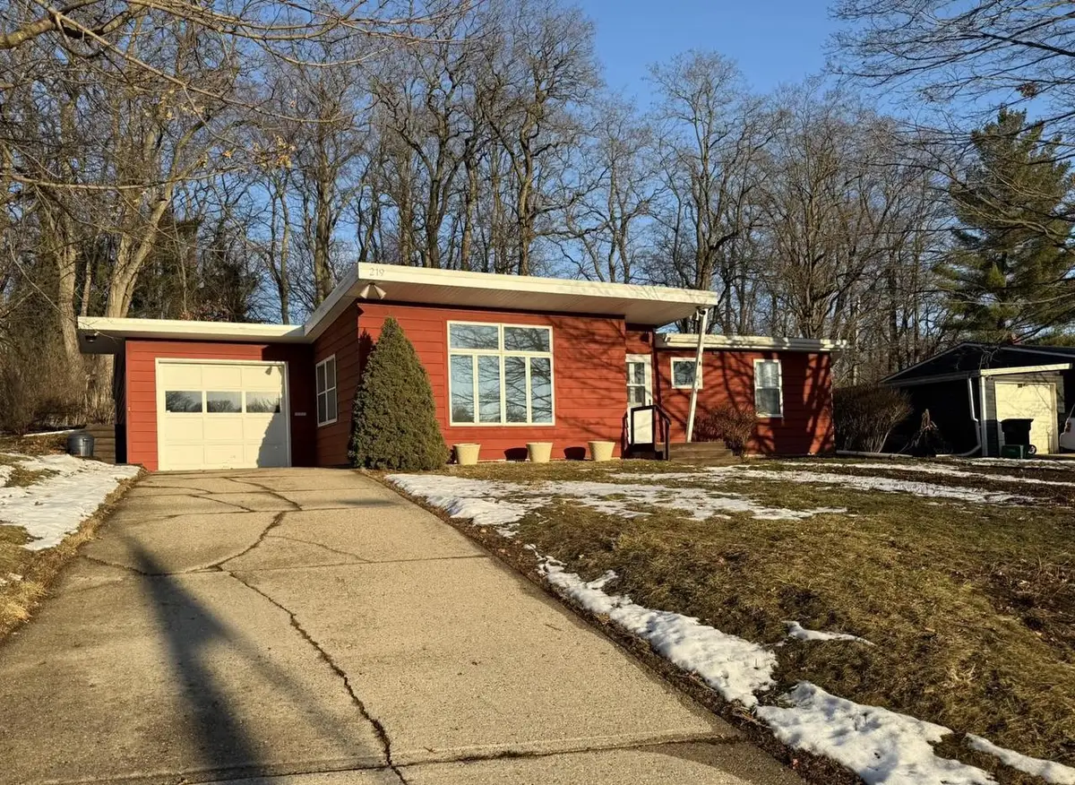 219 W Commerce Street, Mineral Point, WI 53565 - Image #1