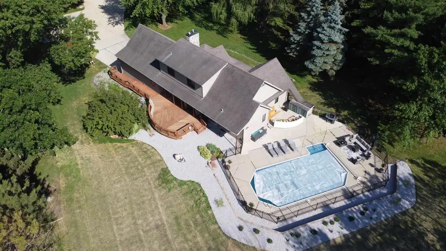 946 Canal Road, Marshall, WI 53559 - Image #2