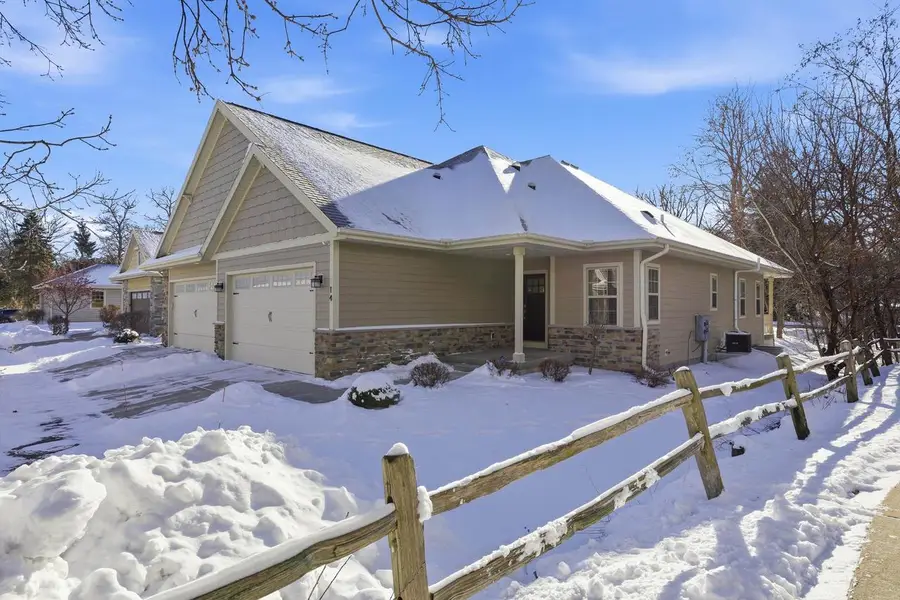 14 Sauk Woods Court #4, Madison, WI 53705 - #2