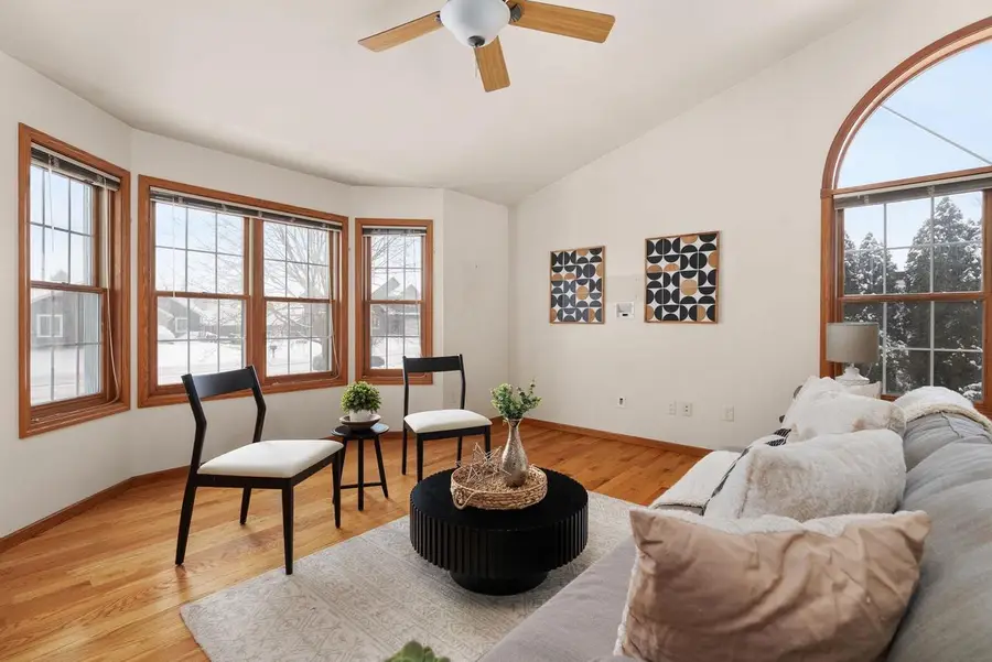 574 Spencer Drive, Evansville, WI 53536 - Image #2