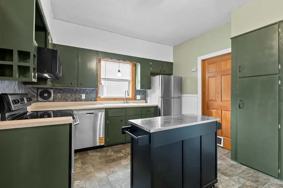 218 W Emmett Street, Portage, WI 53901 - #3