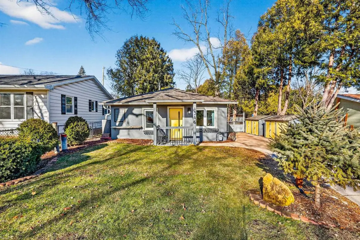 4346 Windflower Way, Madison, WI 53711 - #1