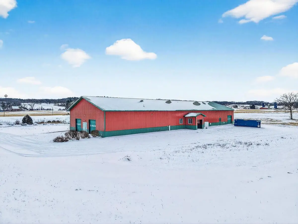 S4067 County Hwy A, Baraboo, WI 53913 - #1