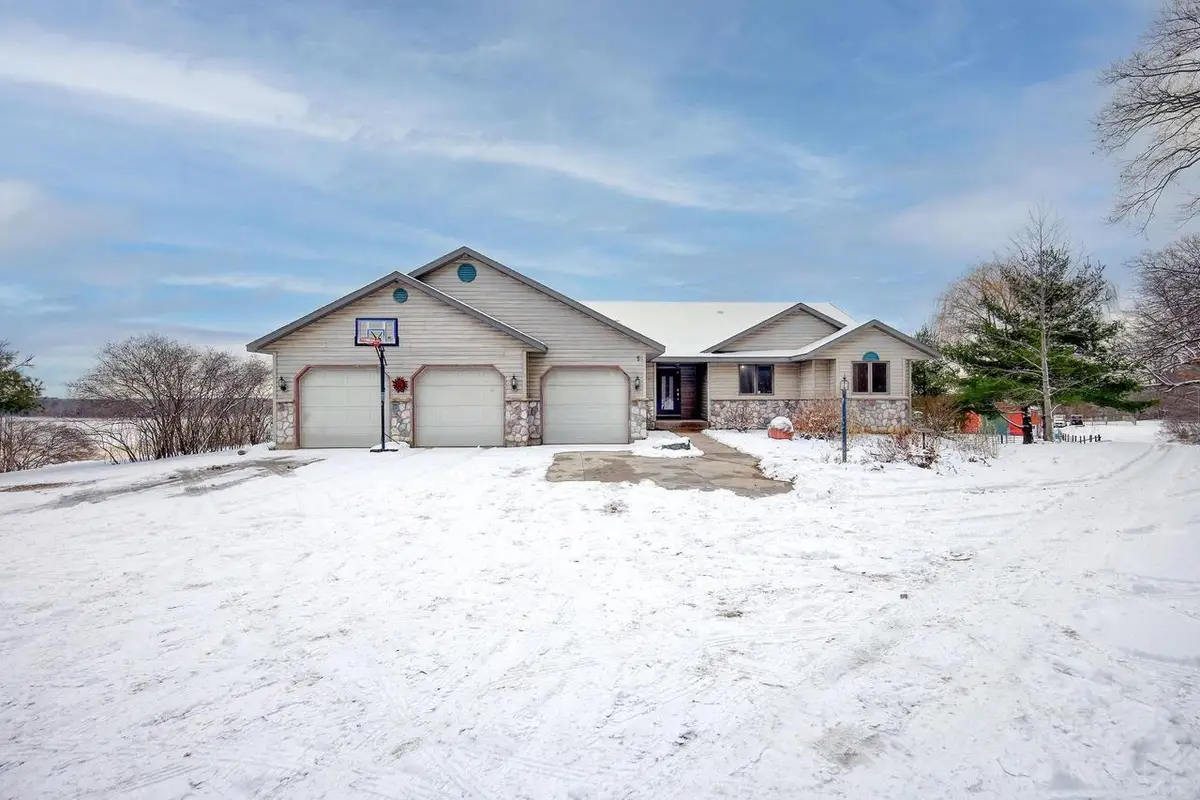 S4168 Crawford Street, Baraboo, WI 53913 - Image #1