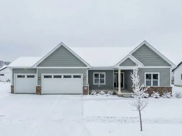 7712 Larkspur Lane, Deforest, WI 53532