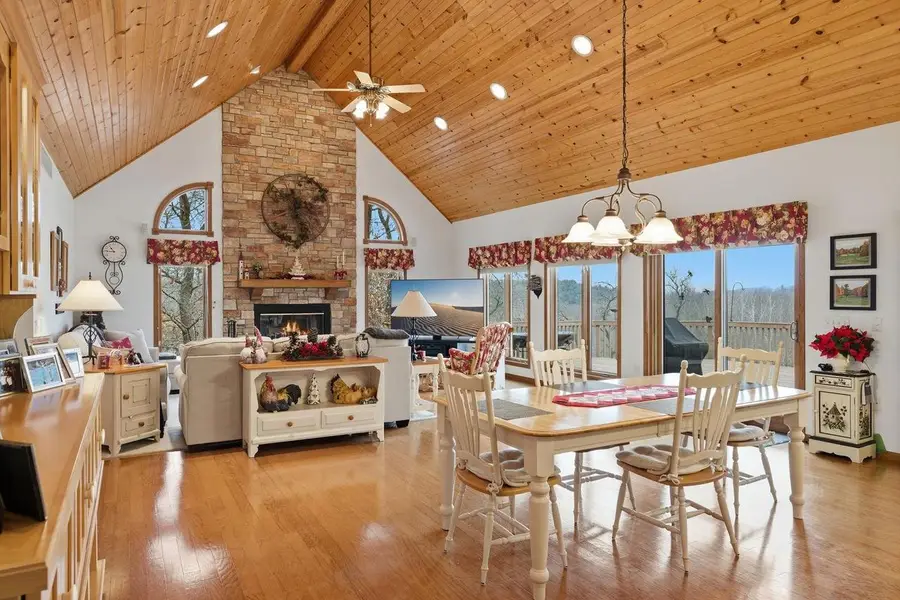 E9291 Pebblebeach Drive, Wisconsin Dells, WI 53965 - #2