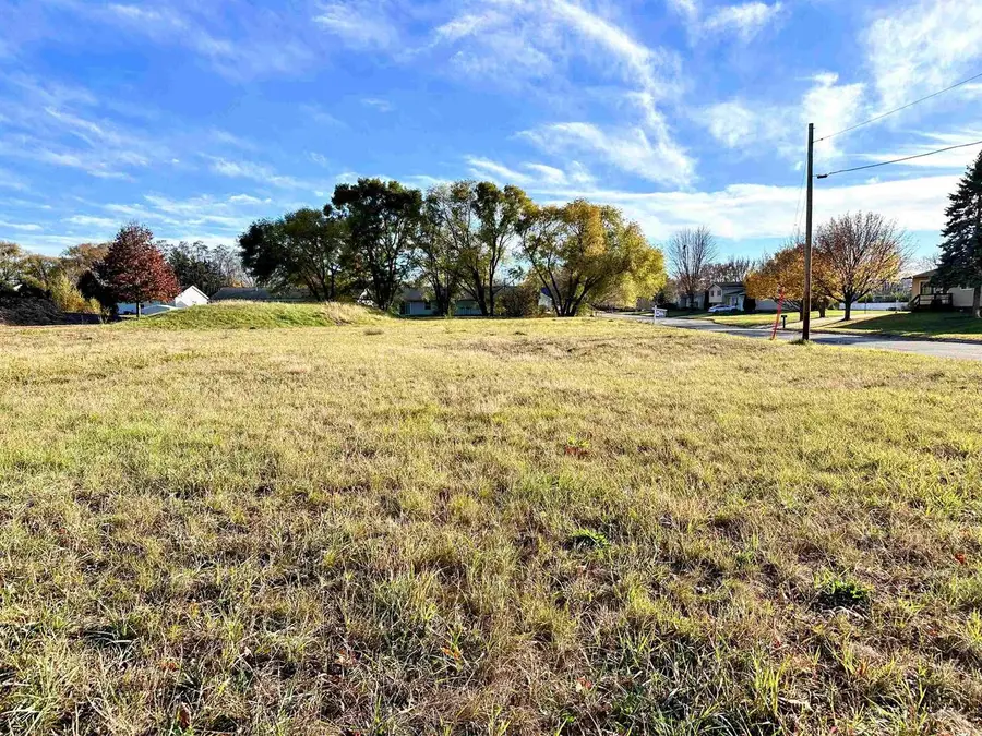 800 S Michigan lot 1 of 2 Street, Prairie Du Chien, WI 53821 - #2